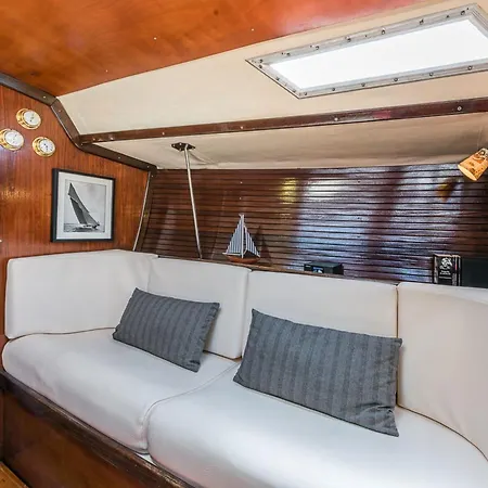Hotel Guestready - Blackbird - Sailboat Experience *