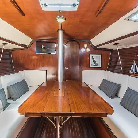 Hotel en barco Guestready - Blackbird - Sailboat Experience Matosinhos (Porto)