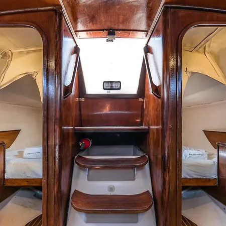 Guestready - Blackbird - Sailboat Experience * Matosinhos (Porto)