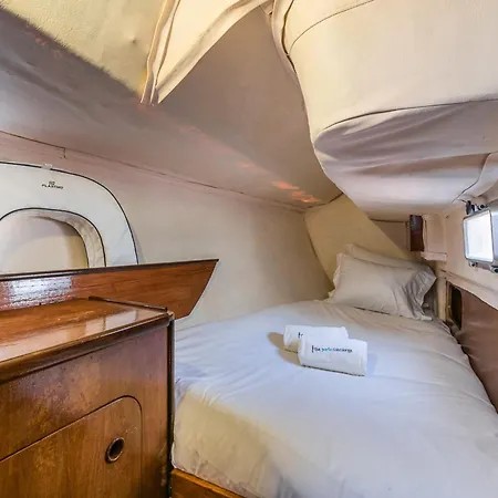 Hotel en barco Guestready - Blackbird - Sailboat Experience